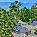 Appartamento Blue Bay Front Uji Ftohte *